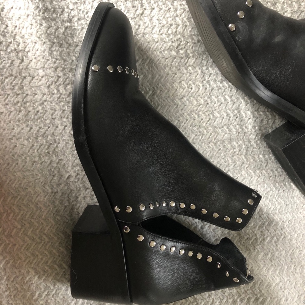 Steven Madden boots